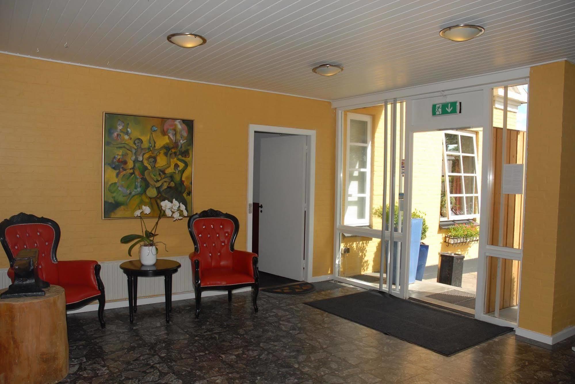 Hotel Smedegaarden Lem  Ngoại thất bức ảnh