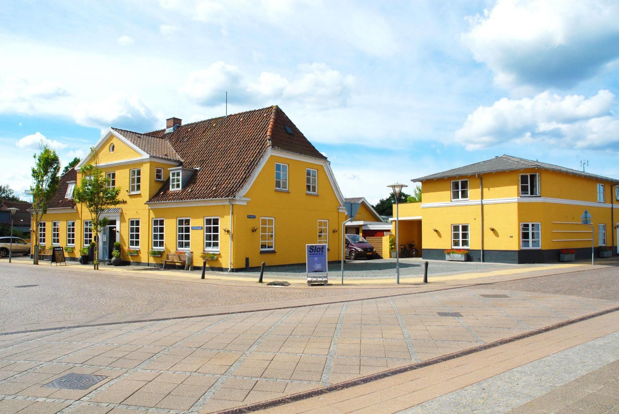 Hotel Smedegaarden Lem  Ngoại thất bức ảnh